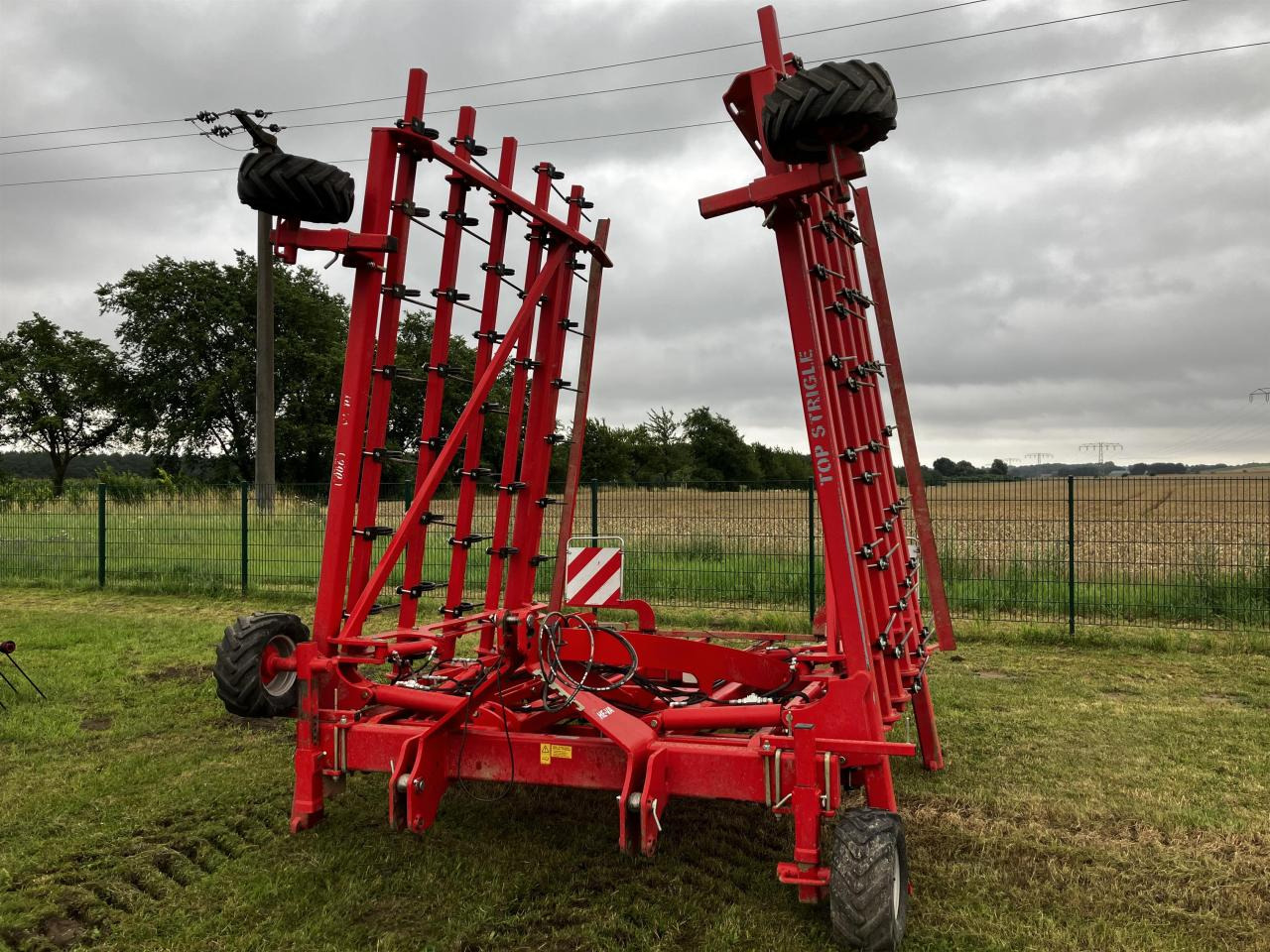 He-Va TopStriegel 9,0m - ציוד עיבוד קרקע: תמונה 2 He-Va TopStriegel 9,0m - ציוד עיבוד קרקע: תמונה 2