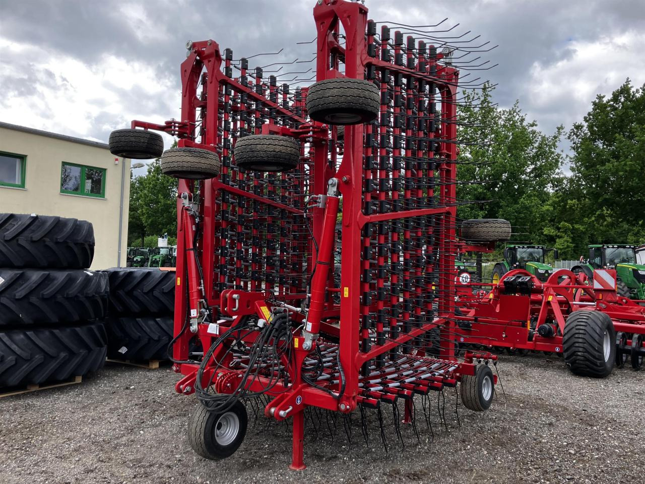 Horsch Cura 12 ST - ציוד עיבוד קרקע: תמונה 1 Horsch Cura 12 ST - ציוד עיבוד קרקע: תמונה 1