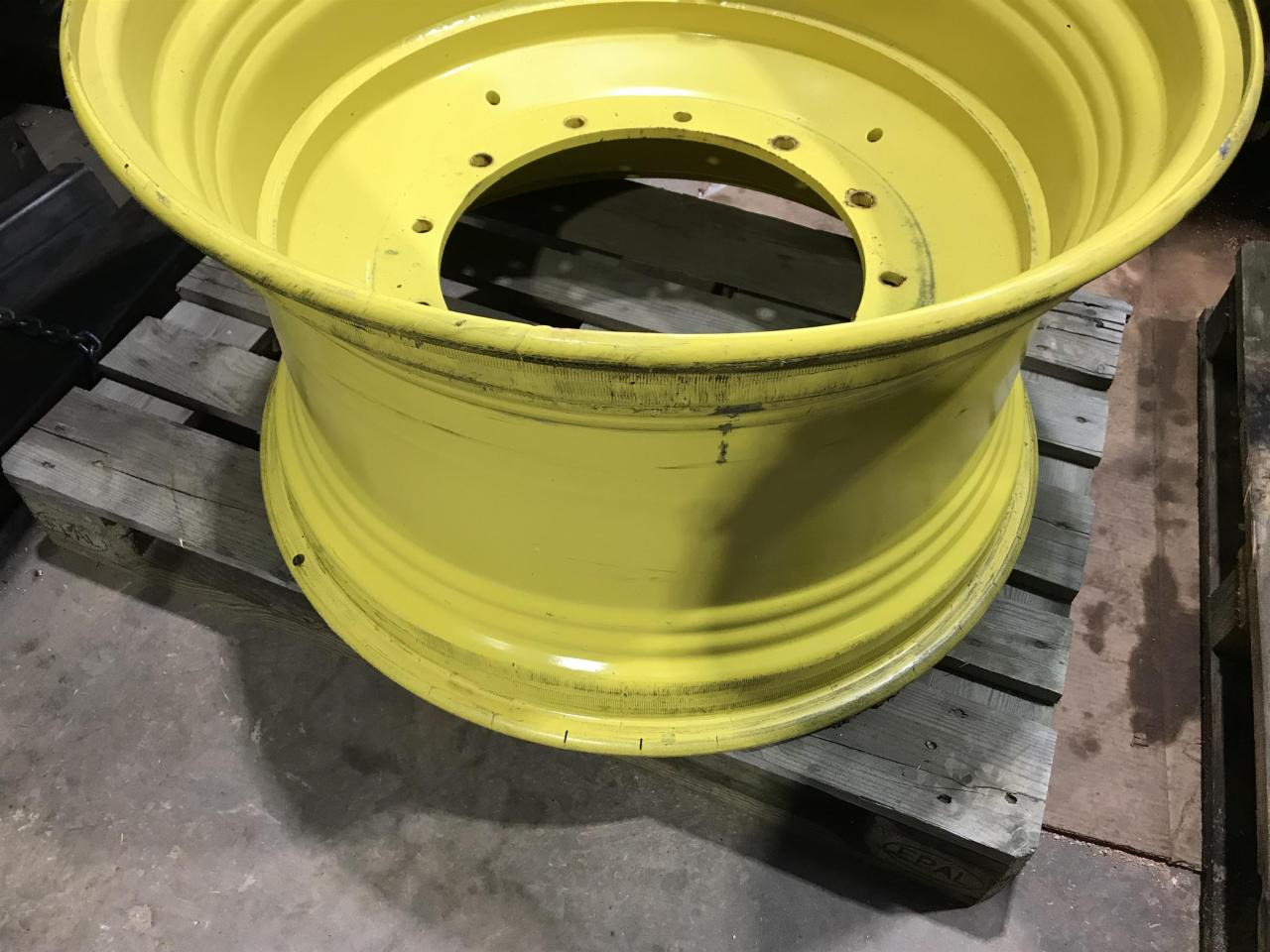 John Deere 20x34 - חישוק עבור מכונה חקלאית: תמונה 5 John Deere 20x34 - חישוק עבור מכונה חקלאית: תמונה 5