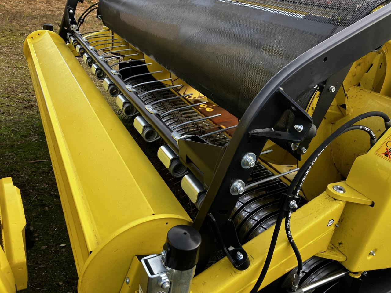 John Deere 30R - צרופת מקצרת מספוא: תמונה 3 John Deere 30R - צרופת מקצרת מספוא: תמונה 3