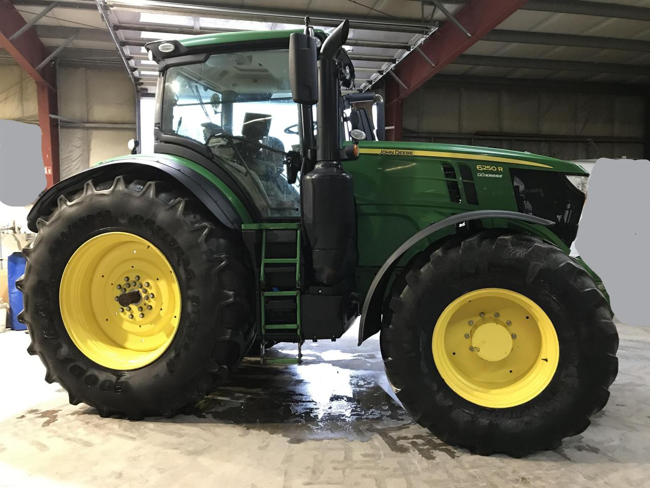 John Deere 6250R - טרקטור חקלאי: תמונה 2 John Deere 6250R - טרקטור חקלאי: תמונה 2