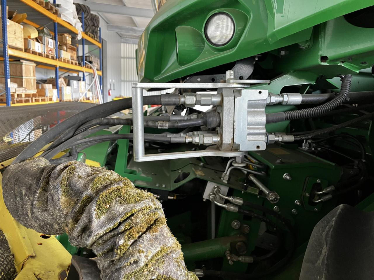 צרופת מקצרת מספוא John Deere 639: תמונה 7