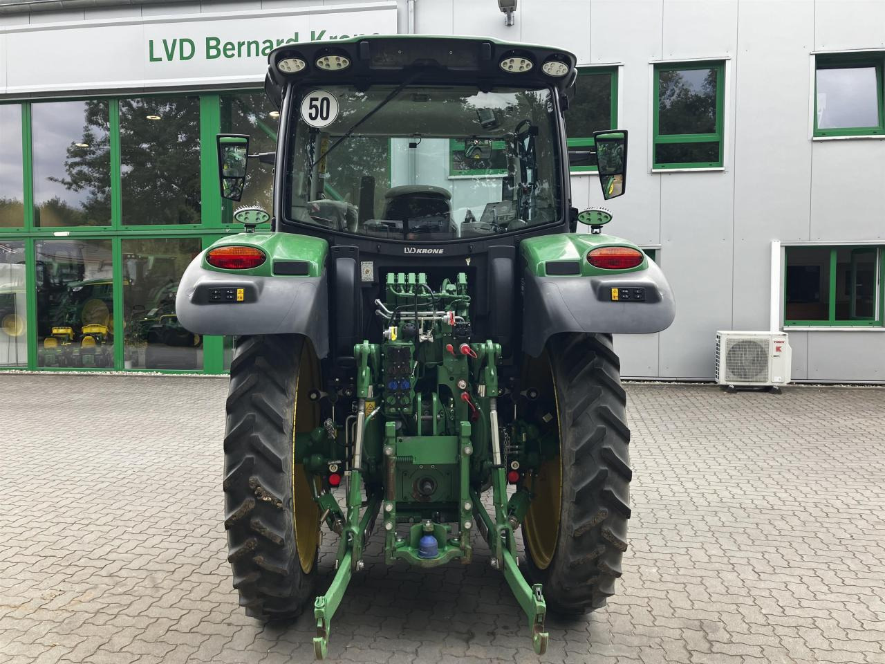 John Deere 6R 130 - טרקטור חקלאי: תמונה 5 John Deere 6R 130 - טרקטור חקלאי: תמונה 5