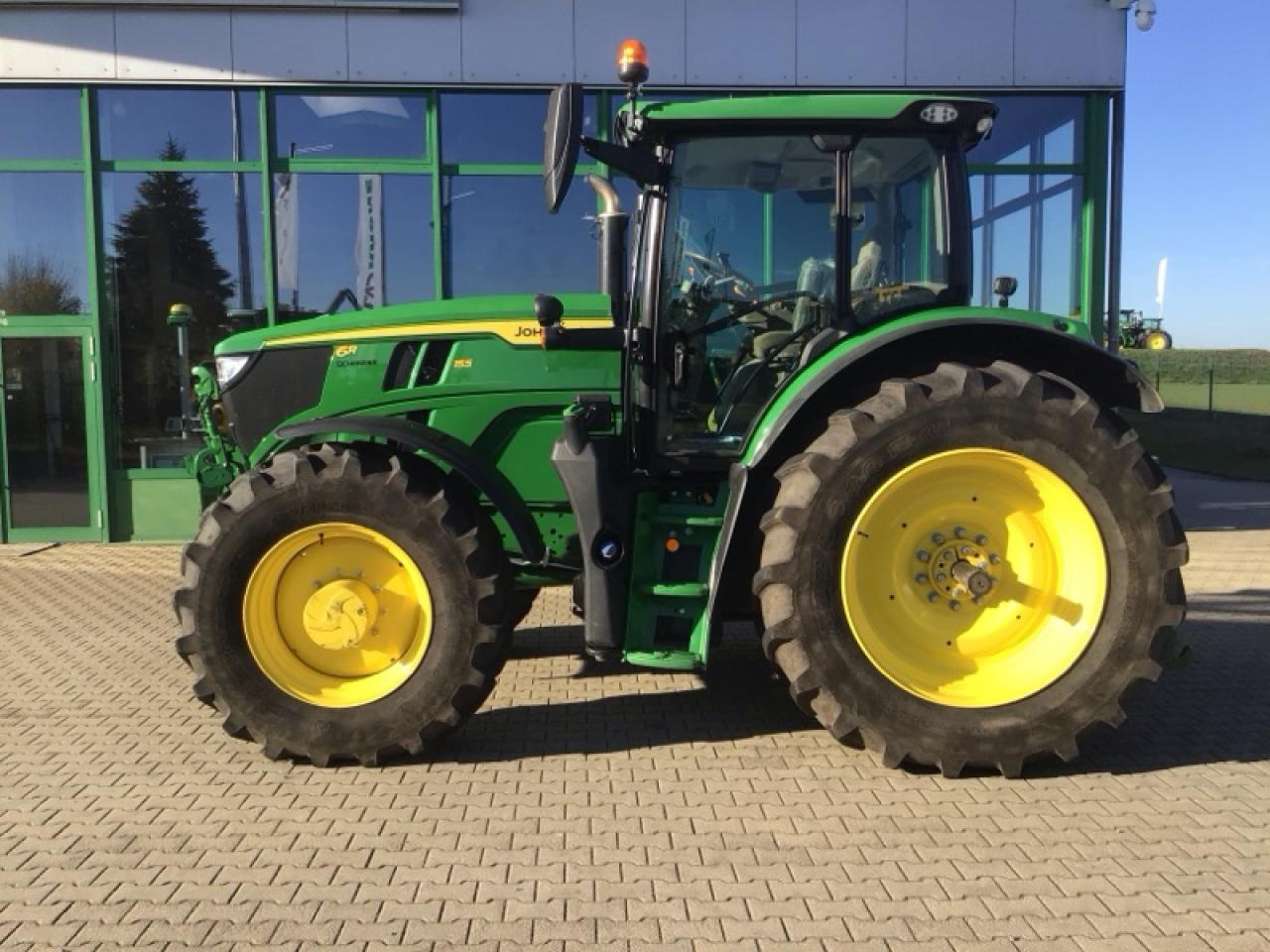 John Deere 6R 155 - טרקטור חקלאי: תמונה 1 John Deere 6R 155 - טרקטור חקלאי: תמונה 1