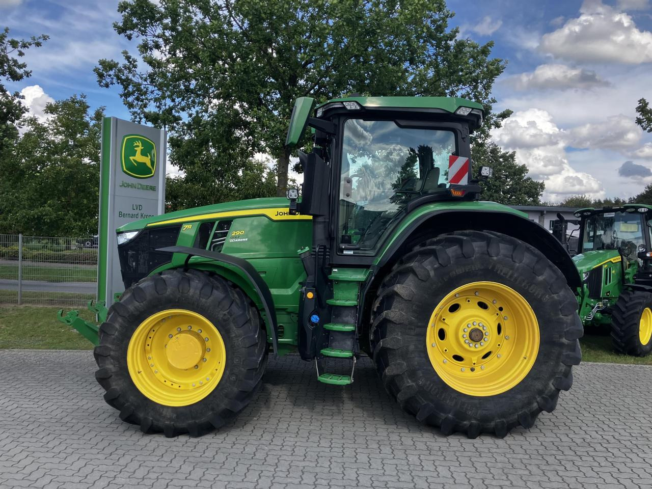 John Deere 7R 290 (MY21) - טרקטור חקלאי: תמונה 1 John Deere 7R 290 (MY21) - טרקטור חקלאי: תמונה 1