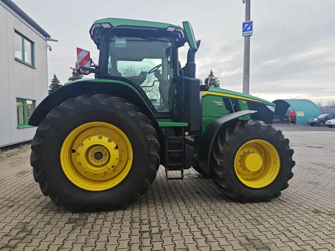 John Deere 7R 330 - טרקטור חקלאי: תמונה 2 John Deere 7R 330 - טרקטור חקלאי: תמונה 2