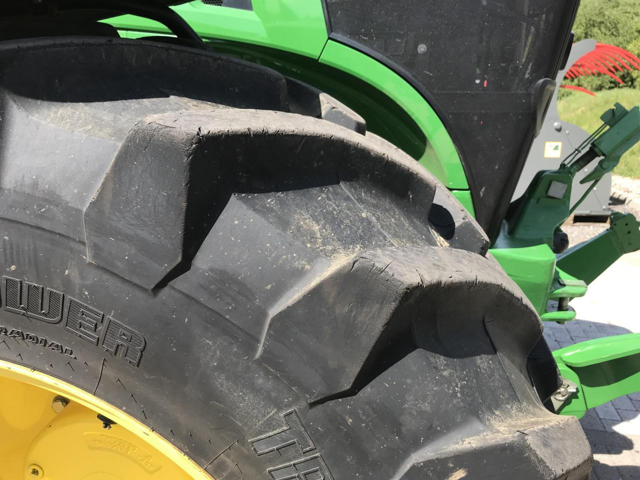 טרקטור חקלאי John Deere 7R 350: תמונה 11