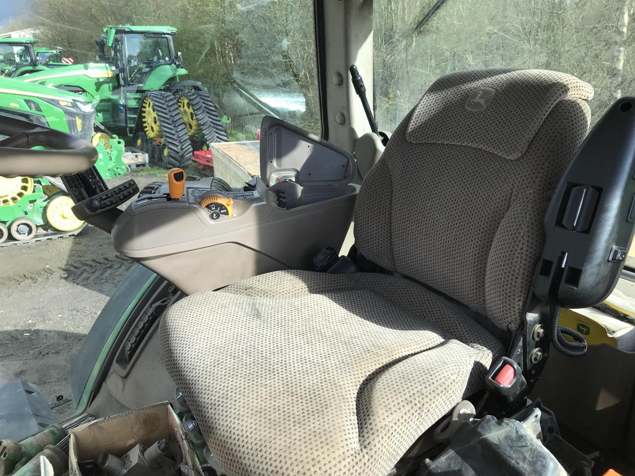 John Deere 8295R - טרקטור חקלאי: תמונה 5 John Deere 8295R - טרקטור חקלאי: תמונה 5