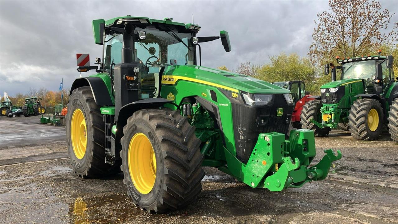 John Deere 8R 370 - טרקטור חקלאי: תמונה 1 John Deere 8R 370 - טרקטור חקלאי: תמונה 1