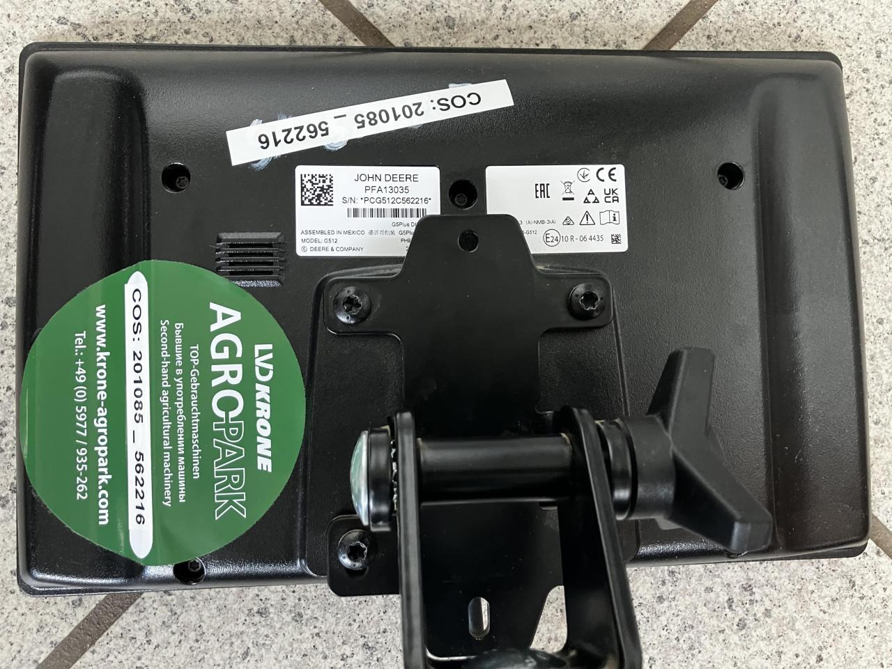 John Deere G5 Plus Zusatzdisplay - מערכת ניווט עבור מכונה חקלאית: תמונה 3 John Deere G5 Plus Zusatzdisplay - מערכת ניווט עבור מכונה חקלאית: תמונה 3
