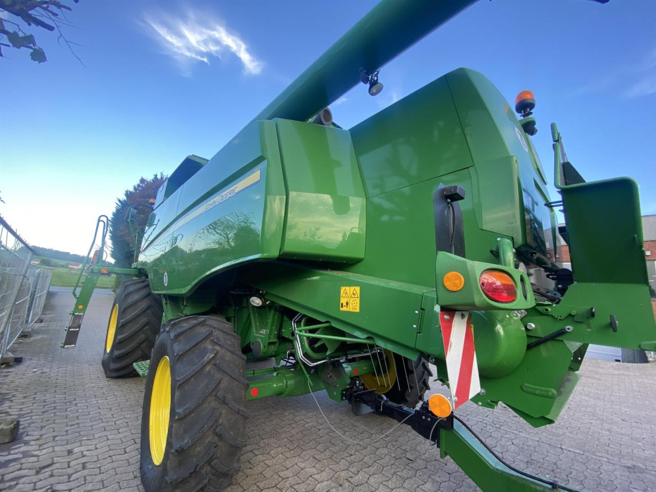John Deere T550 - מקצרת קומבינה: תמונה 4 John Deere T550 - מקצרת קומבינה: תמונה 4