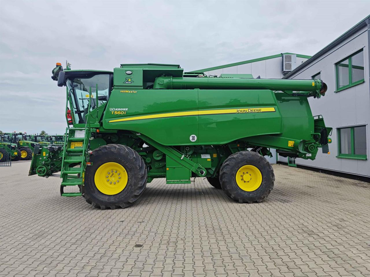 John Deere T560 Hillmaster - מקצרת קומבינה: תמונה 4 John Deere T560 Hillmaster - מקצרת קומבינה: תמונה 4