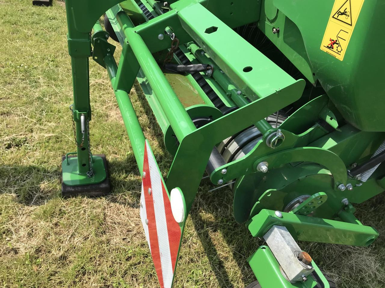 John Deere V461M - מכונת צרור עגולה: תמונה 4 John Deere V461M - מכונת צרור עגולה: תמונה 4