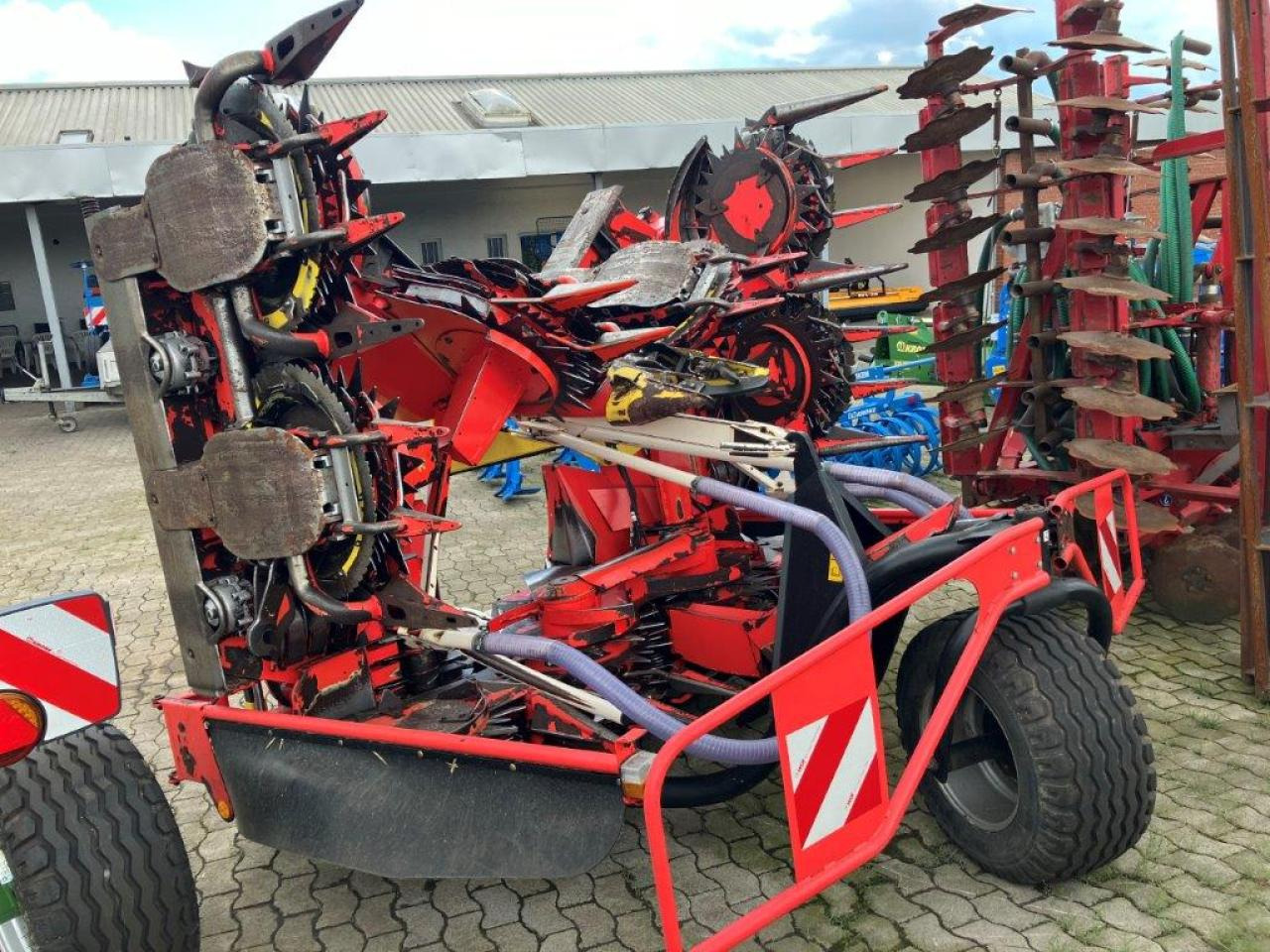 Kemper 375 - צרופת מקצרת מספוא: תמונה 1 Kemper 375 - צרופת מקצרת מספוא: תמונה 1