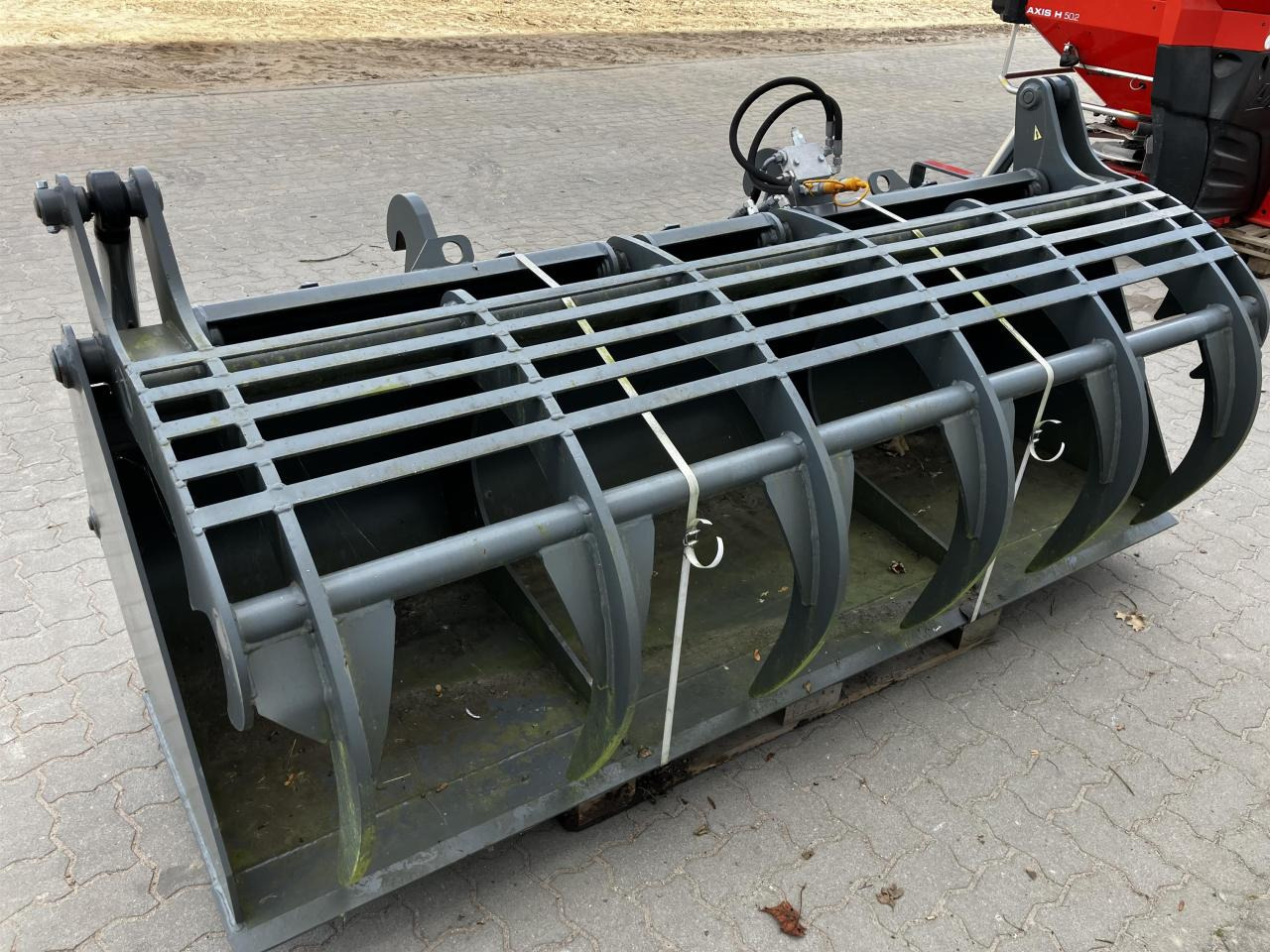 Kramer 2400 mm - דלי: תמונה 1 Kramer 2400 mm - דלי: תמונה 1