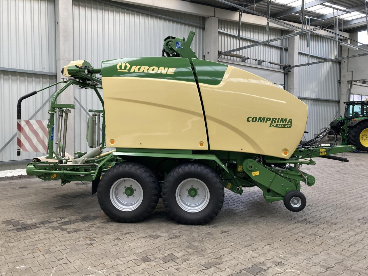 Krone CF 155 XC - מכונת צרור עגולה: תמונה 3 Krone CF 155 XC - מכונת צרור עגולה: תמונה 3