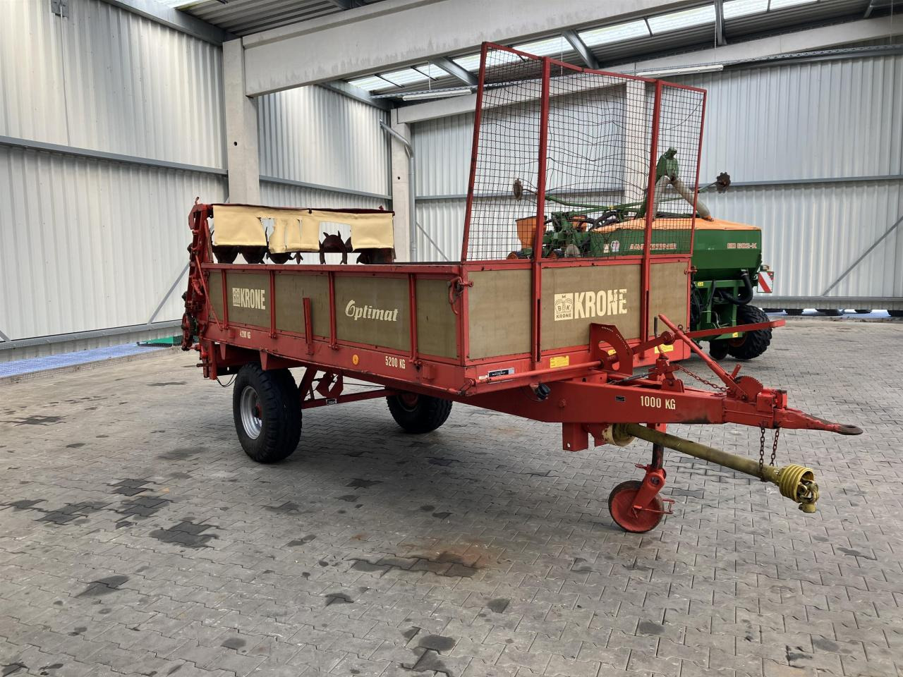 Krone Optimat 4.0 - מפזרת זבל: תמונה 2 Krone Optimat 4.0 - מפזרת זבל: תמונה 2