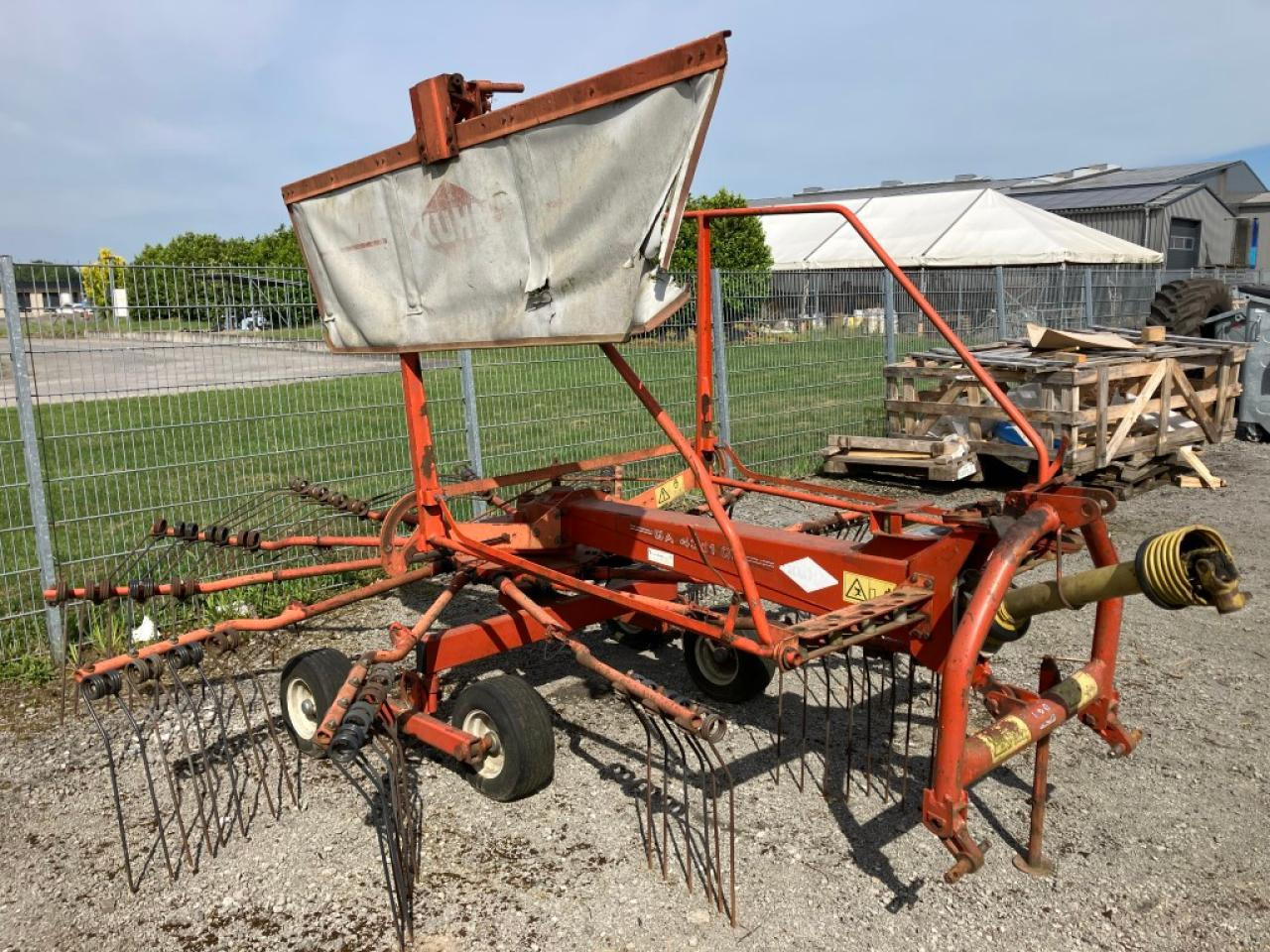 Kuhn GA 4311 GM - גורף/ מגרפה: תמונה 2 Kuhn GA 4311 GM - גורף/ מגרפה: תמונה 2