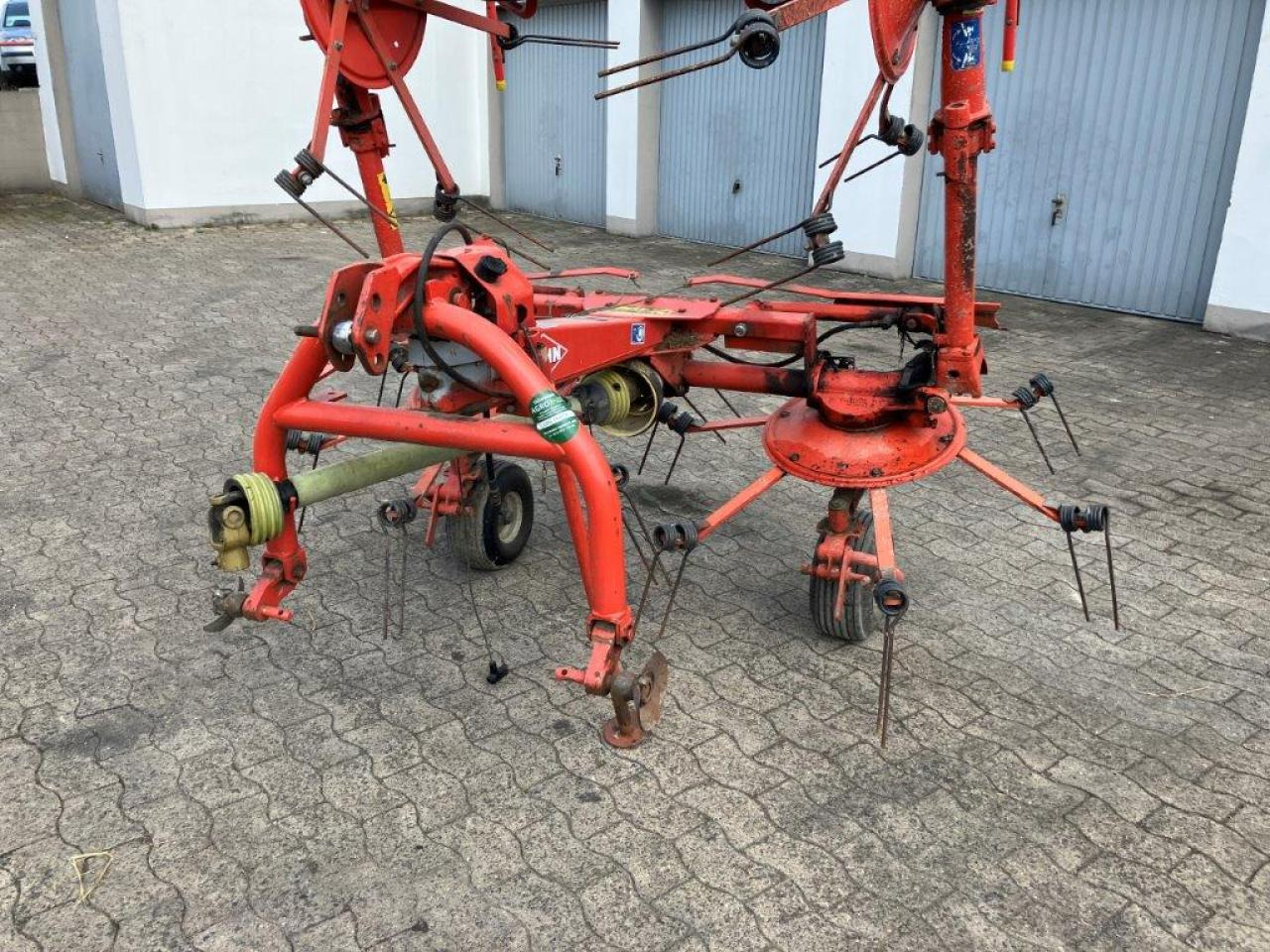 Kuhn GF 5001 MH - גורף/ מגרפה: תמונה 2 Kuhn GF 5001 MH - גורף/ מגרפה: תמונה 2