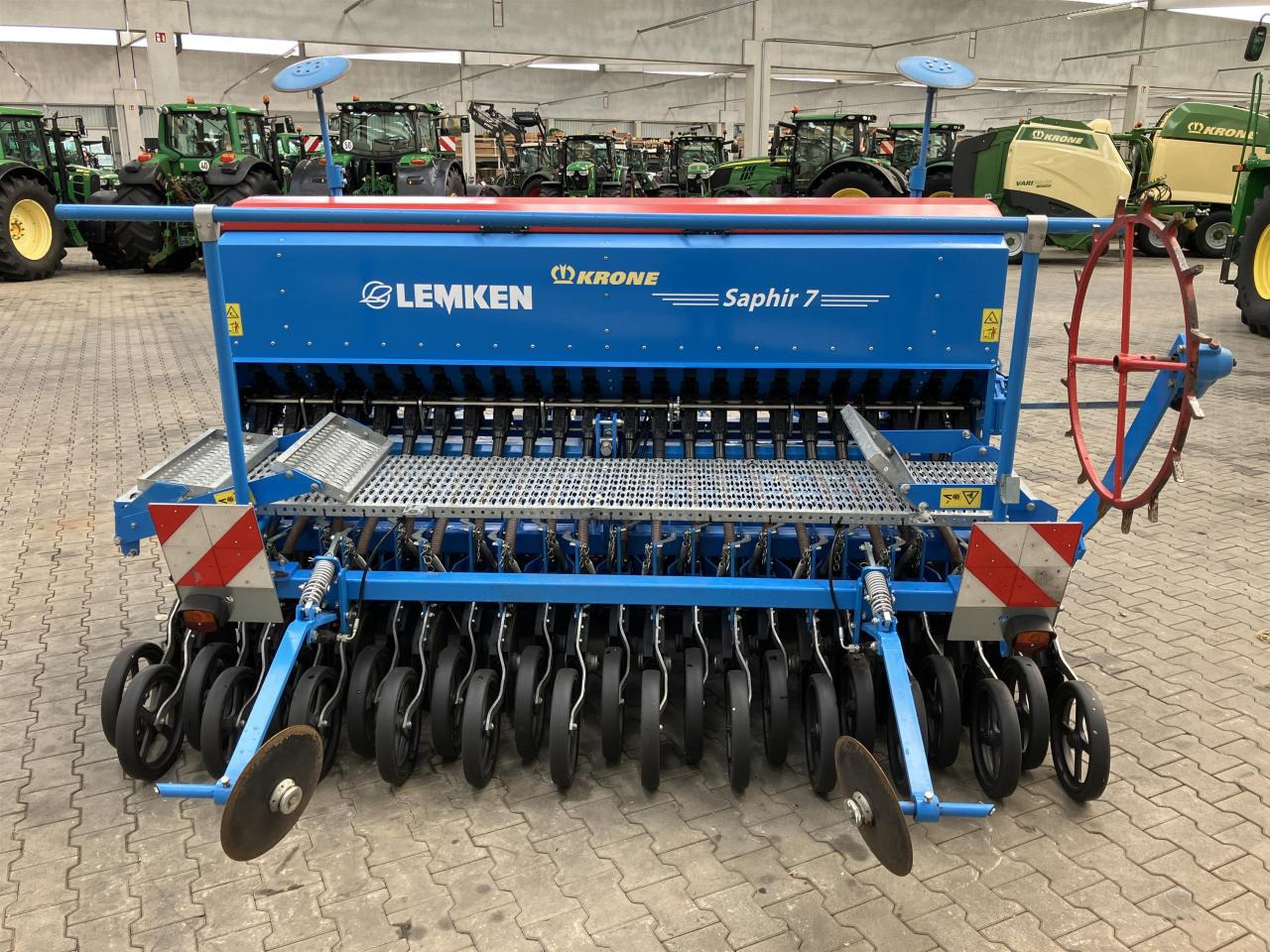 Lemken Saphir 7-300 DS 125 - מקדחת זרעים: תמונה 4 Lemken Saphir 7-300 DS 125 - מקדחת זרעים: תמונה 4