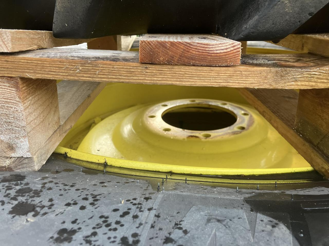 Michelin 480/70R38 - צמיג עבור מכונה חקלאית: תמונה 2 Michelin 480/70R38 - צמיג עבור מכונה חקלאית: תמונה 2