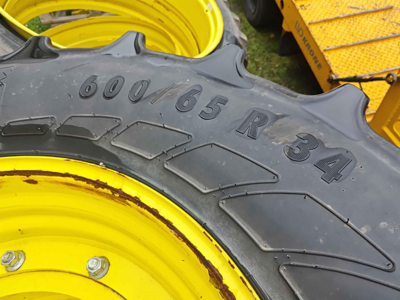 Mitas 600/65R34 - צמיג עבור מכונה חקלאית: תמונה 5 Mitas 600/65R34 - צמיג עבור מכונה חקלאית: תמונה 5