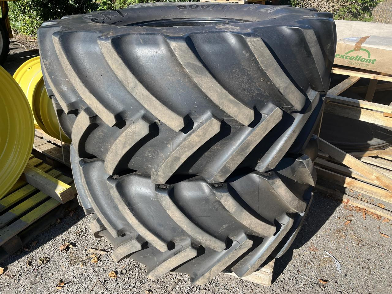 Mitas 600/70R30 - צמיג עבור מכונה חקלאית: תמונה 2 Mitas 600/70R30 - צמיג עבור מכונה חקלאית: תמונה 2