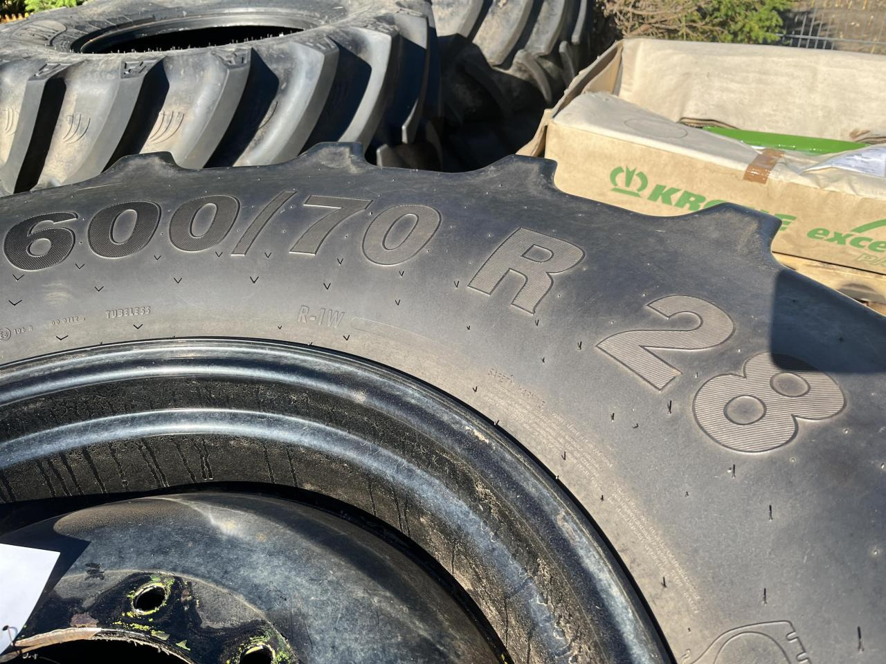 Mitas 600/70R30 - צמיג עבור מכונה חקלאית: תמונה 5 Mitas 600/70R30 - צמיג עבור מכונה חקלאית: תמונה 5