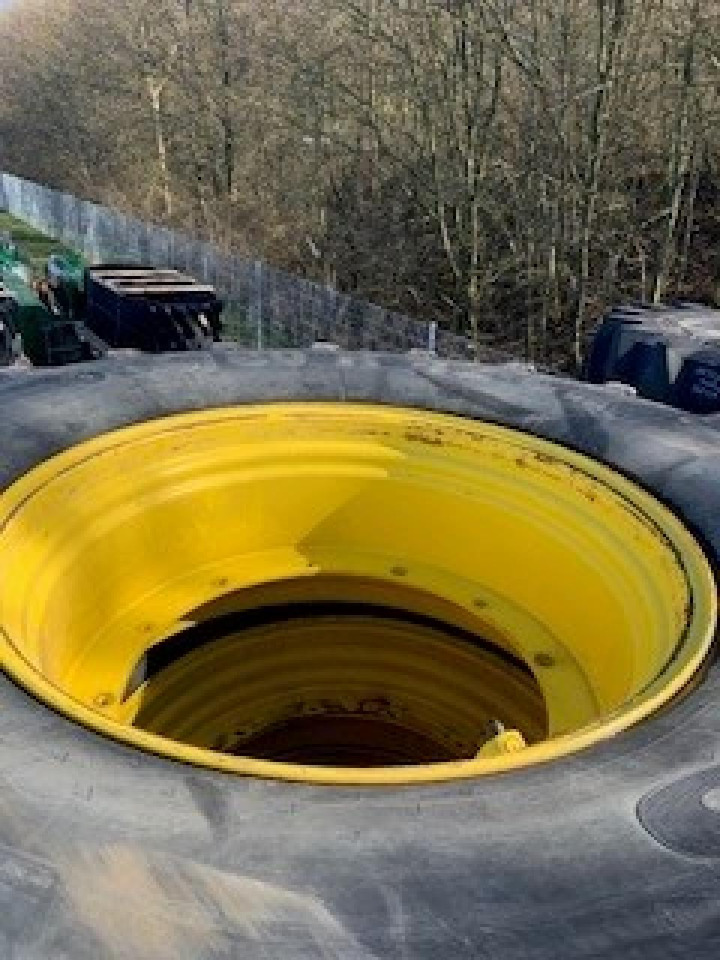 Mitas 680/80R42 - צמיג עבור מכונה חקלאית: תמונה 2 Mitas 680/80R42 - צמיג עבור מכונה חקלאית: תמונה 2