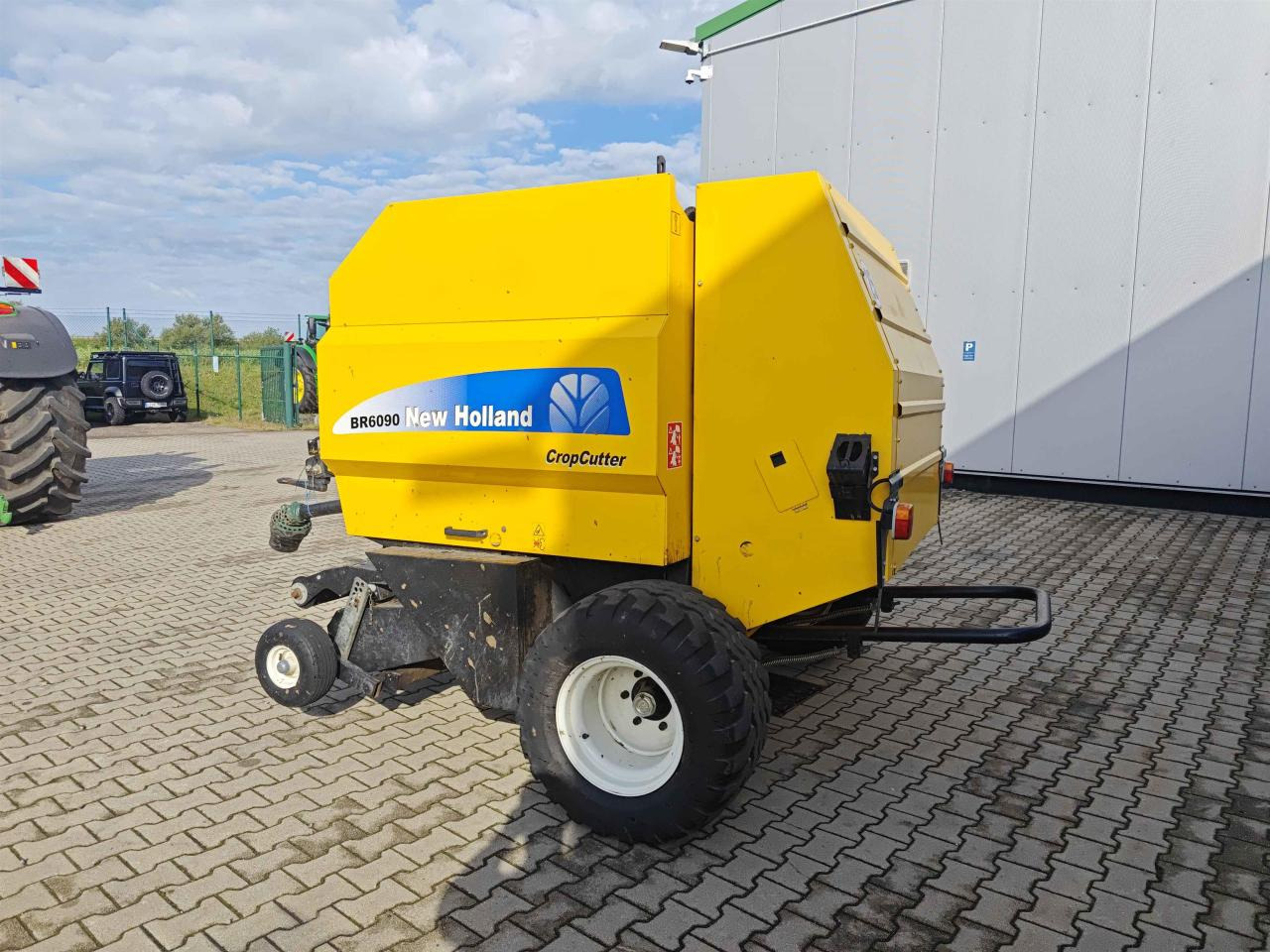 New Holland BR6090 - מכונת צרור עגולה: תמונה 3 New Holland BR6090 - מכונת צרור עגולה: תמונה 3