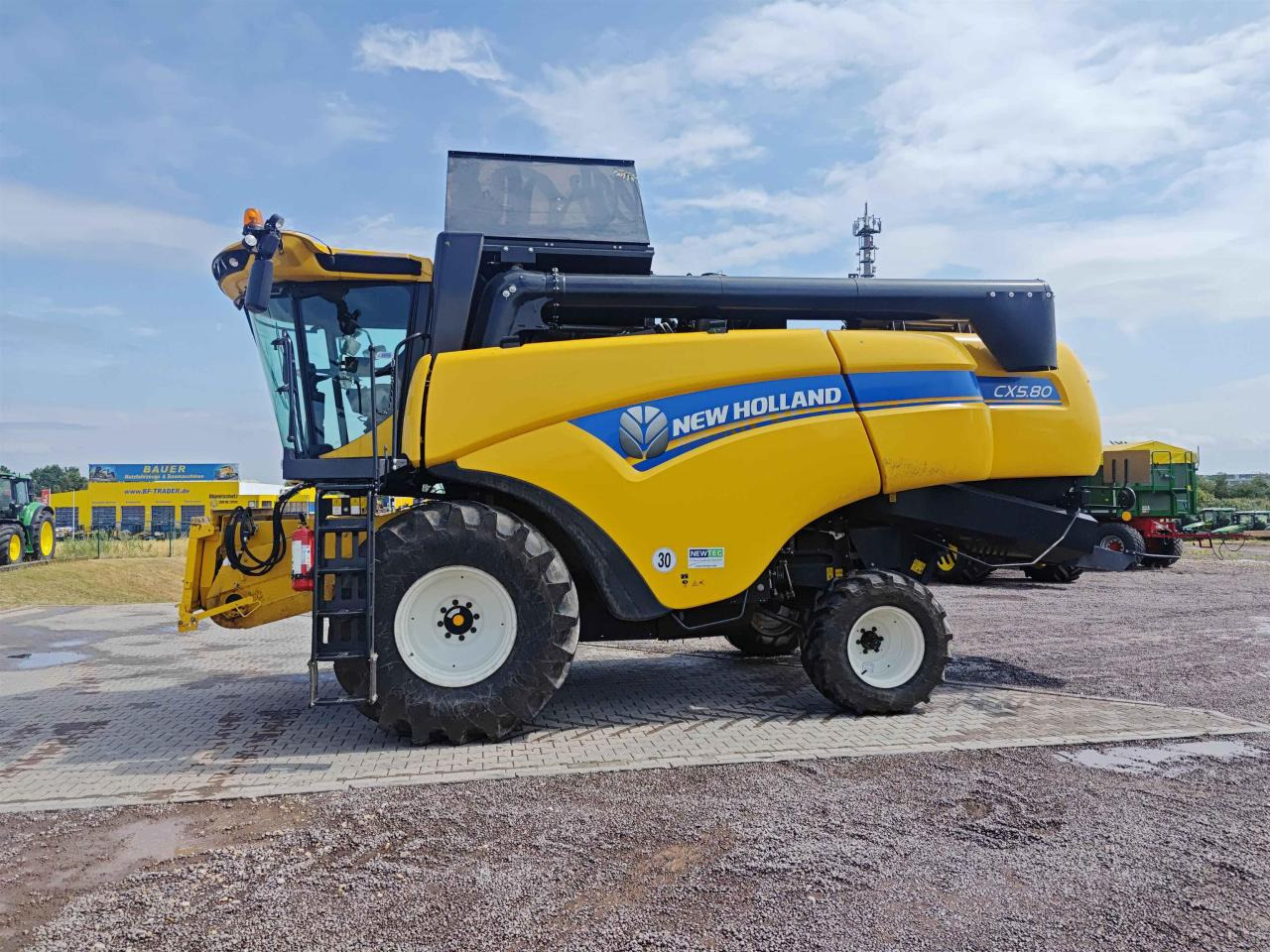 New Holland CX 5.80 - מקצרת קומבינה: תמונה 3 New Holland CX 5.80 - מקצרת קומבינה: תמונה 3