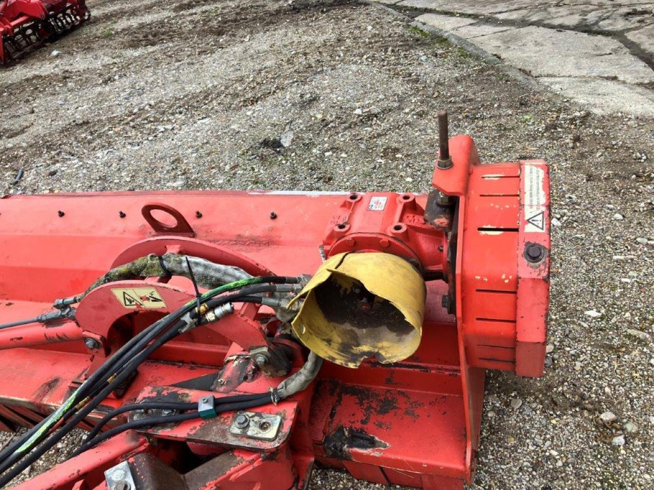 Sauerburger Alpha 2150 - מכסחת תבואה: תמונה 5 Sauerburger Alpha 2150 - מכסחת תבואה: תמונה 5