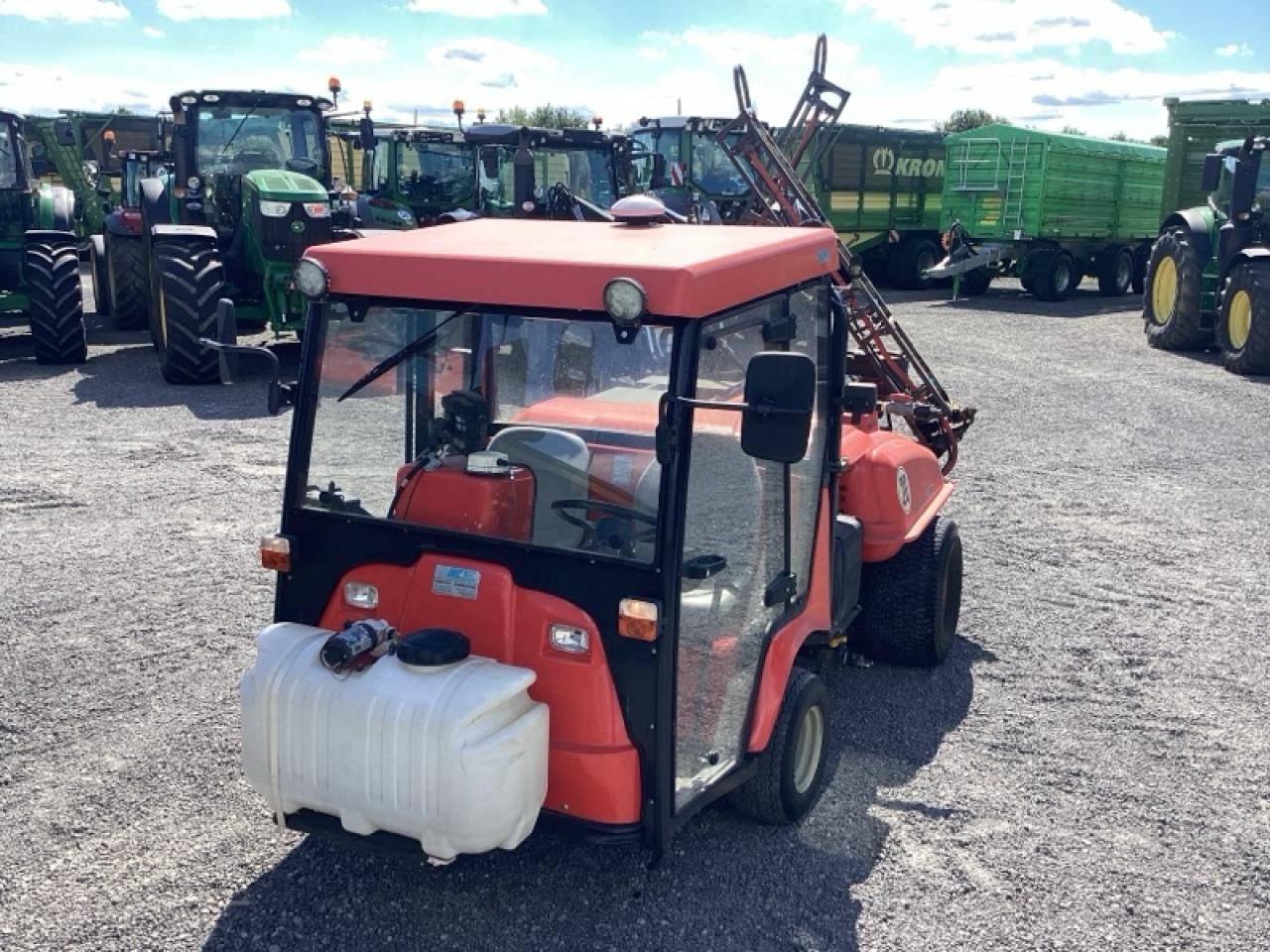 Smithco Spray Star 2000 - מרסס בהנעה עצמית: תמונה 1 Smithco Spray Star 2000 - מרסס בהנעה עצמית: תמונה 1