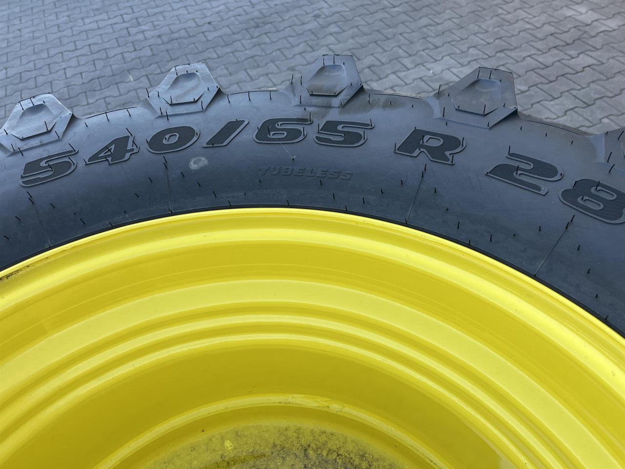 Trelleborg 540/65R28 - צמיג עבור מכונה חקלאית: תמונה 4 Trelleborg 540/65R28 - צמיג עבור מכונה חקלאית: תמונה 4