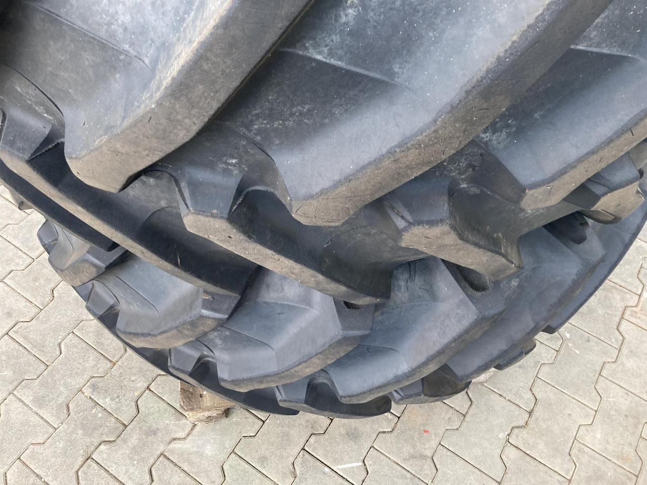 Trelleborg 540/65R30 - צמיג עבור מכונה חקלאית: תמונה 3 Trelleborg 540/65R30 - צמיג עבור מכונה חקלאית: תמונה 3