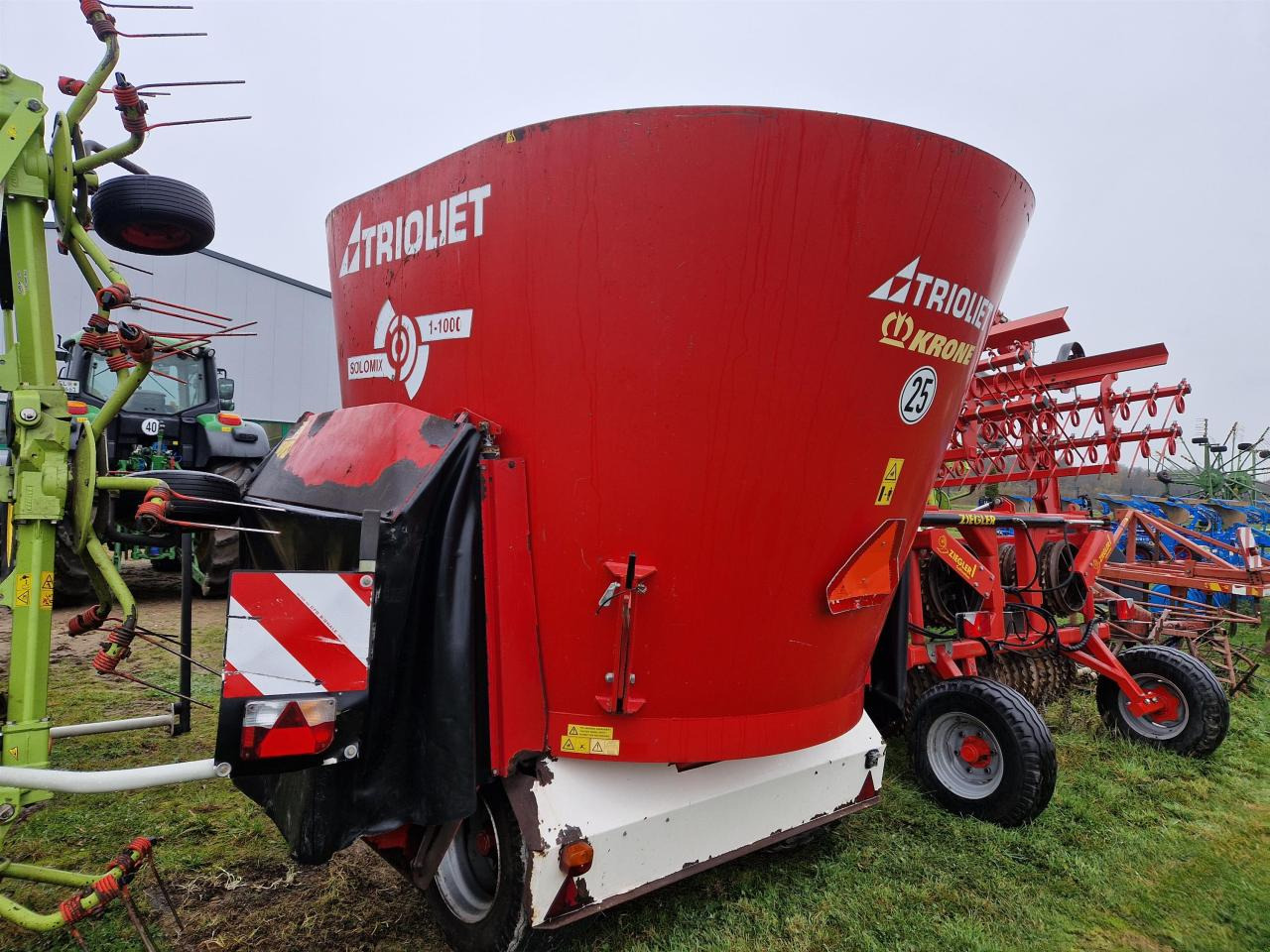 Trioliet Solomix 1-1000 ZK - עגלת מערבל מספוא: תמונה 5 Trioliet Solomix 1-1000 ZK - עגלת מערבל מספוא: תמונה 5