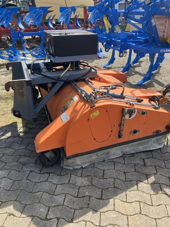 Tuchel Exclusiv 200 HG - מטאטא: תמונה 2 Tuchel Exclusiv 200 HG - מטאטא: תמונה 2