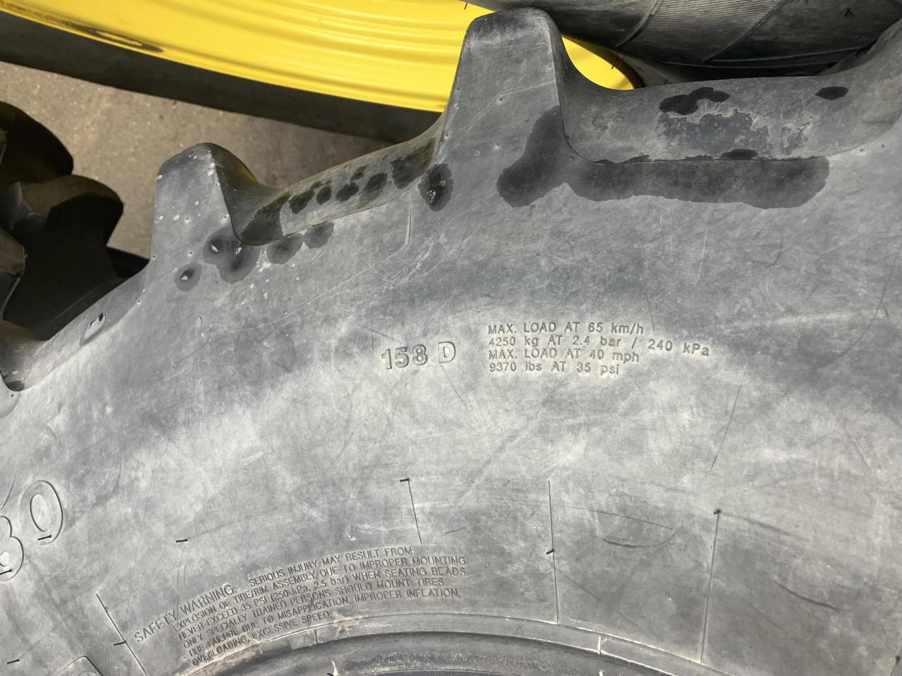 Vredestein 600/70R30 - צמיג עבור מכונה חקלאית: תמונה 4 Vredestein 600/70R30 - צמיג עבור מכונה חקלאית: תמונה 4