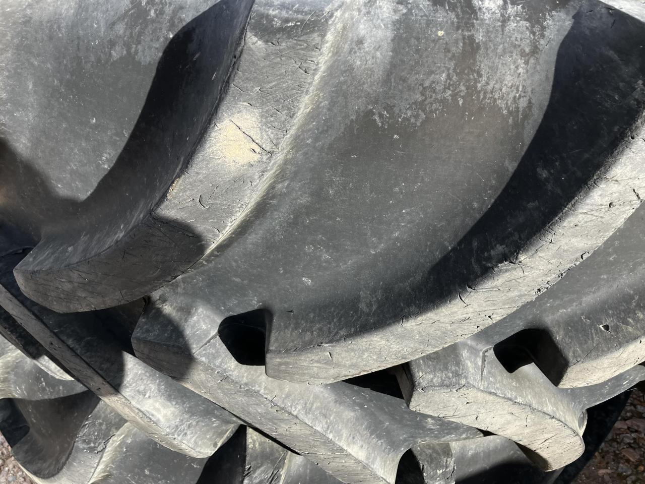 Vredestein 600/70R30 - צמיג עבור מכונה חקלאית: תמונה 3 Vredestein 600/70R30 - צמיג עבור מכונה חקלאית: תמונה 3