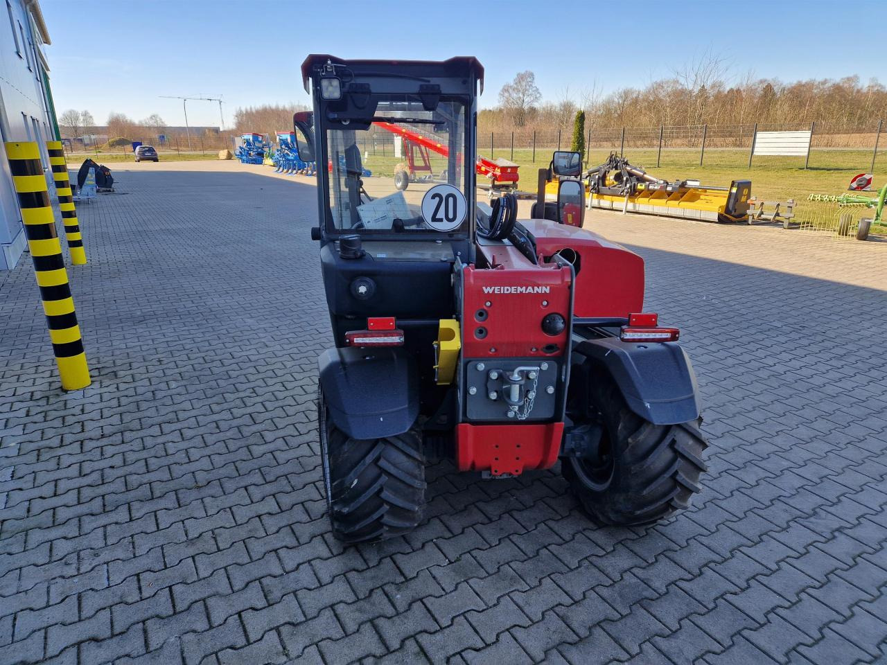 Weidemann T4512 - מפעיל טלסקופי: תמונה 3 Weidemann T4512 - מפעיל טלסקופי: תמונה 3