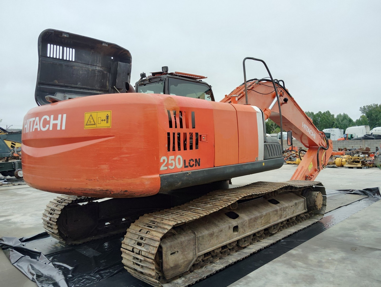 EXCAVADORA HITACHI ZX250LCN-3 - מחפר סורק: תמונה 2 EXCAVADORA HITACHI ZX250LCN-3 - מחפר סורק: תמונה 2