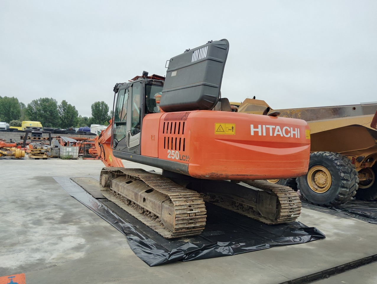 EXCAVADORA HITACHI ZX250LCN-3 - מחפר סורק: תמונה 3 EXCAVADORA HITACHI ZX250LCN-3 - מחפר סורק: תמונה 3