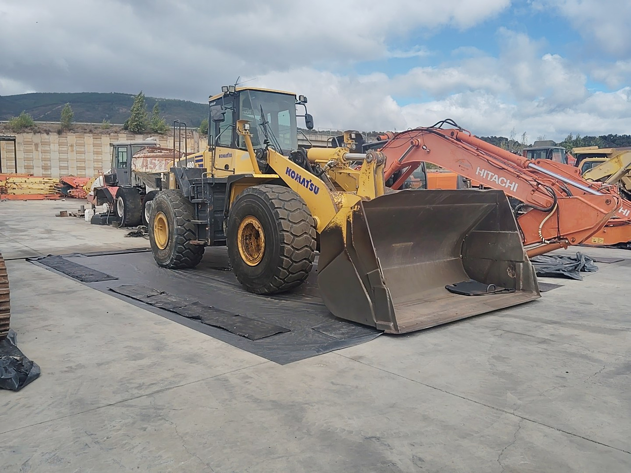 KOMATSU WA480-5H - מעמיס גלגלים: תמונה 2 KOMATSU WA480-5H - מעמיס גלגלים: תמונה 2