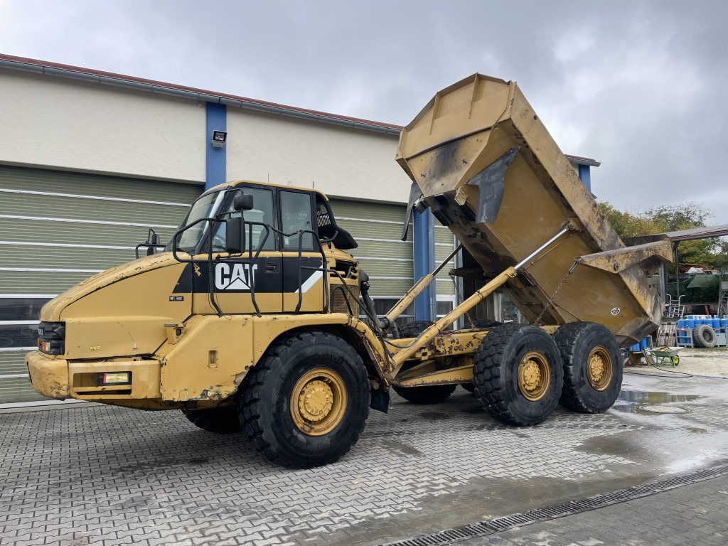 CAT 730 - מסיר פסולת מפרקי: תמונה 1 CAT 730 - מסיר פסולת מפרקי: תמונה 1