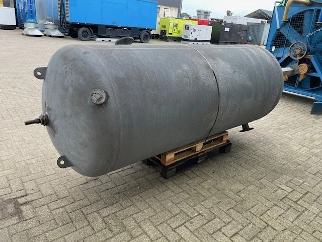 Atlas-Copco 3.000 Liter Gegalvaniseerde Verticale luchtketel 11 Bar - מדחס אוויר: תמונה 5 Atlas-Copco 3.000 Liter Gegalvaniseerde Verticale luchtketel 11 Bar - מדחס אוויר: תמונה 5