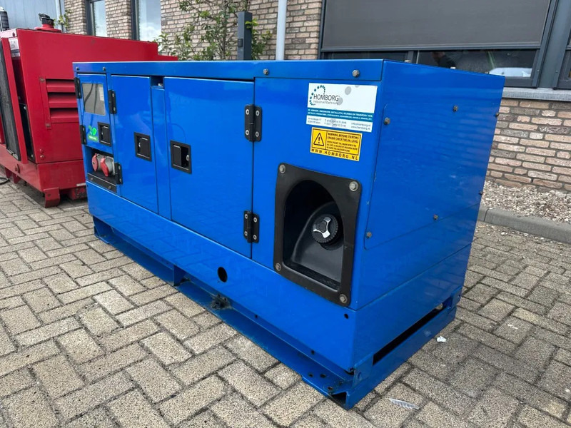 Atlas-Copco QAS 14 Yanmar Stamford 15 kVA Silent generatorset - ערכת גנרטורים: תמונה 4 Atlas-Copco QAS 14 Yanmar Stamford 15 kVA Silent generatorset - ערכת גנרטורים: תמונה 4