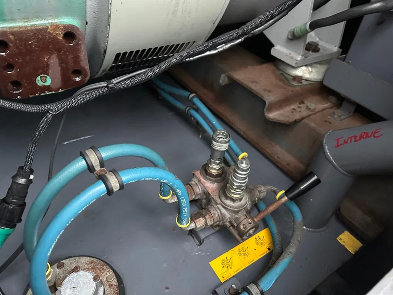 ערכת גנרטורים Atlas-Copco QAS 325 VOD Volvo Leroy Somer 325 kVA Silent Rental generatorset: תמונה 18