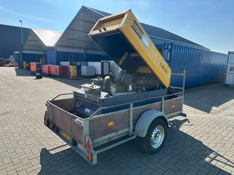 Atlas-Copco XAS 47 DD Deutz 2.6 m3 / min 7 Bar 21 kW Mobiele Diesel Compressor op aanhanger - מדחס אוויר: תמונה 2 Atlas-Copco XAS 47 DD Deutz 2.6 m3 / min 7 Bar 21 kW Mobiele Diesel Compressor op aanhanger - מדחס אוויר: תמונה 2