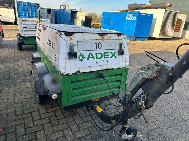 Atlas-Copco XAS 57 DD Deutz 3 m3 / min 23 kW 7 Bar Mobiele Diesel Compressor op aanhanger - מדחס אוויר: תמונה 5 Atlas-Copco XAS 57 DD Deutz 3 m3 / min 23 kW 7 Bar Mobiele Diesel Compressor op aanhanger - מדחס אוויר: תמונה 5