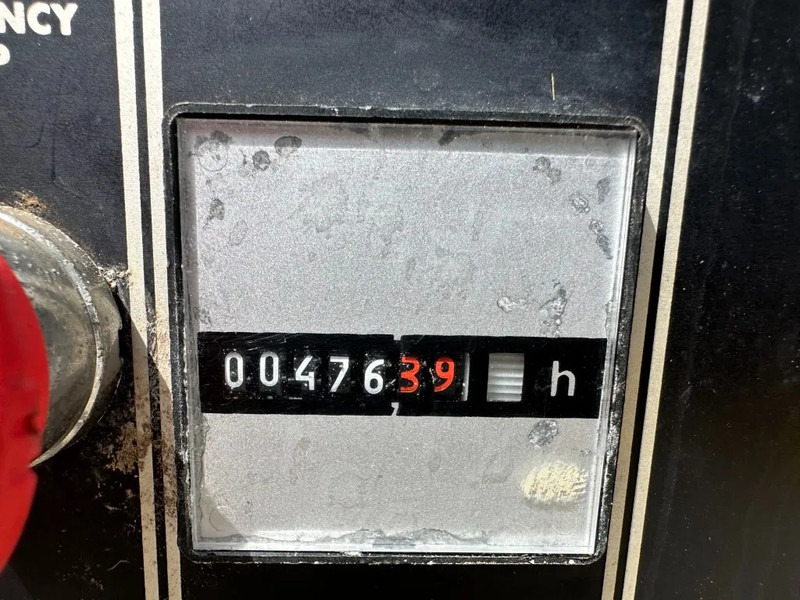 ערכת גנרטורים Cummins 4B3.9 SDMO Leroy Somer 40 kVA noodstroom generatorset 476 hours: תמונה 5